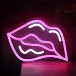 Neon bouche 6