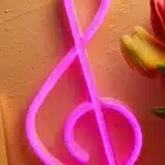 Neon clé de sol 2
