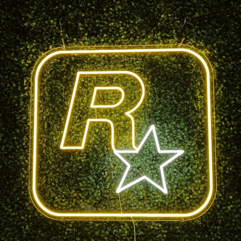 rockstar-game-GTA-vice-city-neon