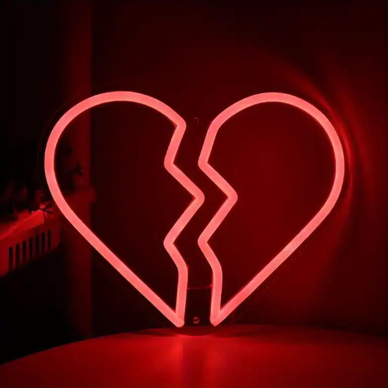 Neon Coeur Brisé 2