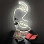 Neon Visage Abstrait 2