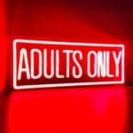 Enseigne-au-n-on-LED-rouge-pour (1)
