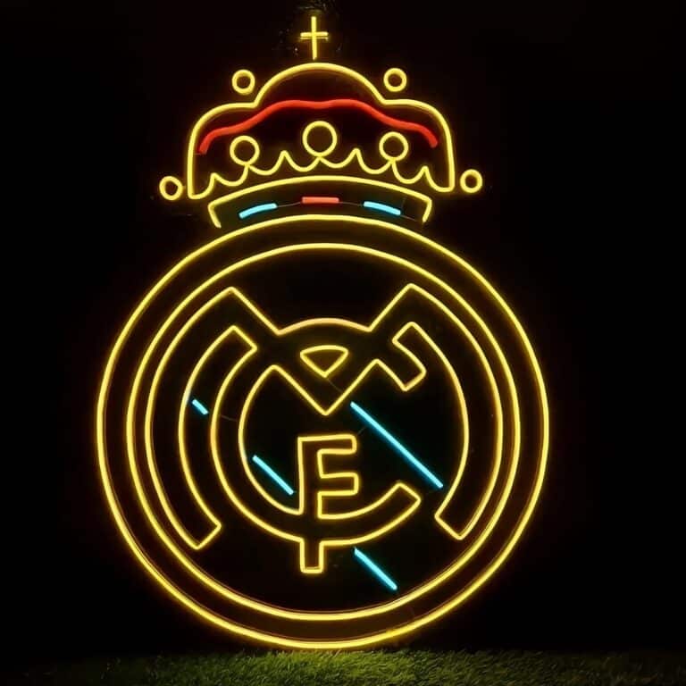 neon-escudo-real-madrid_processe-transformed