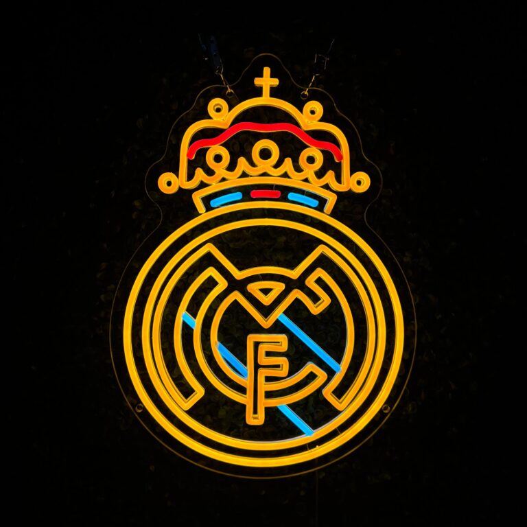 neon real madrid