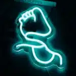 Neon Massage Pieds 2
