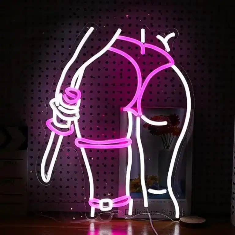 Neon Guerrière 1