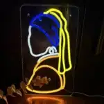 Neon Jeune Fille à la Perle 1