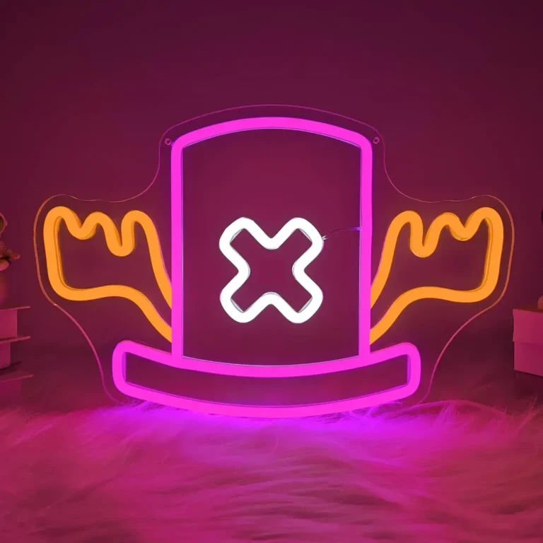 Neon Chapeau Tony-Tony Chopper 1