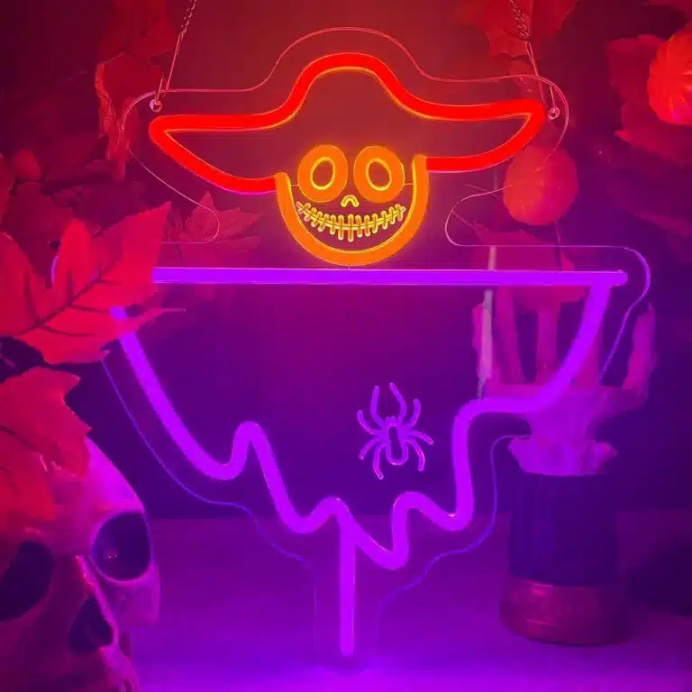 Neon Épouvantail Halloween 1