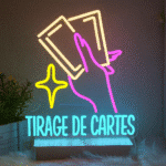 neon tirage de cartes tarot