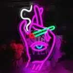 Neon Main Mystique Oeil Fumant 1