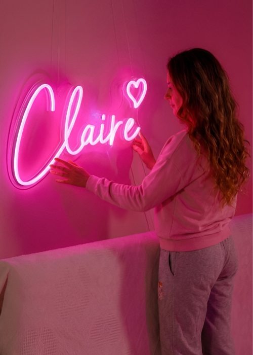 claire-neon