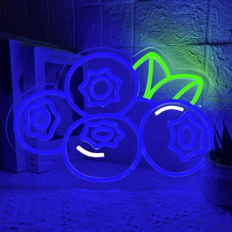 Neon Myrtilles