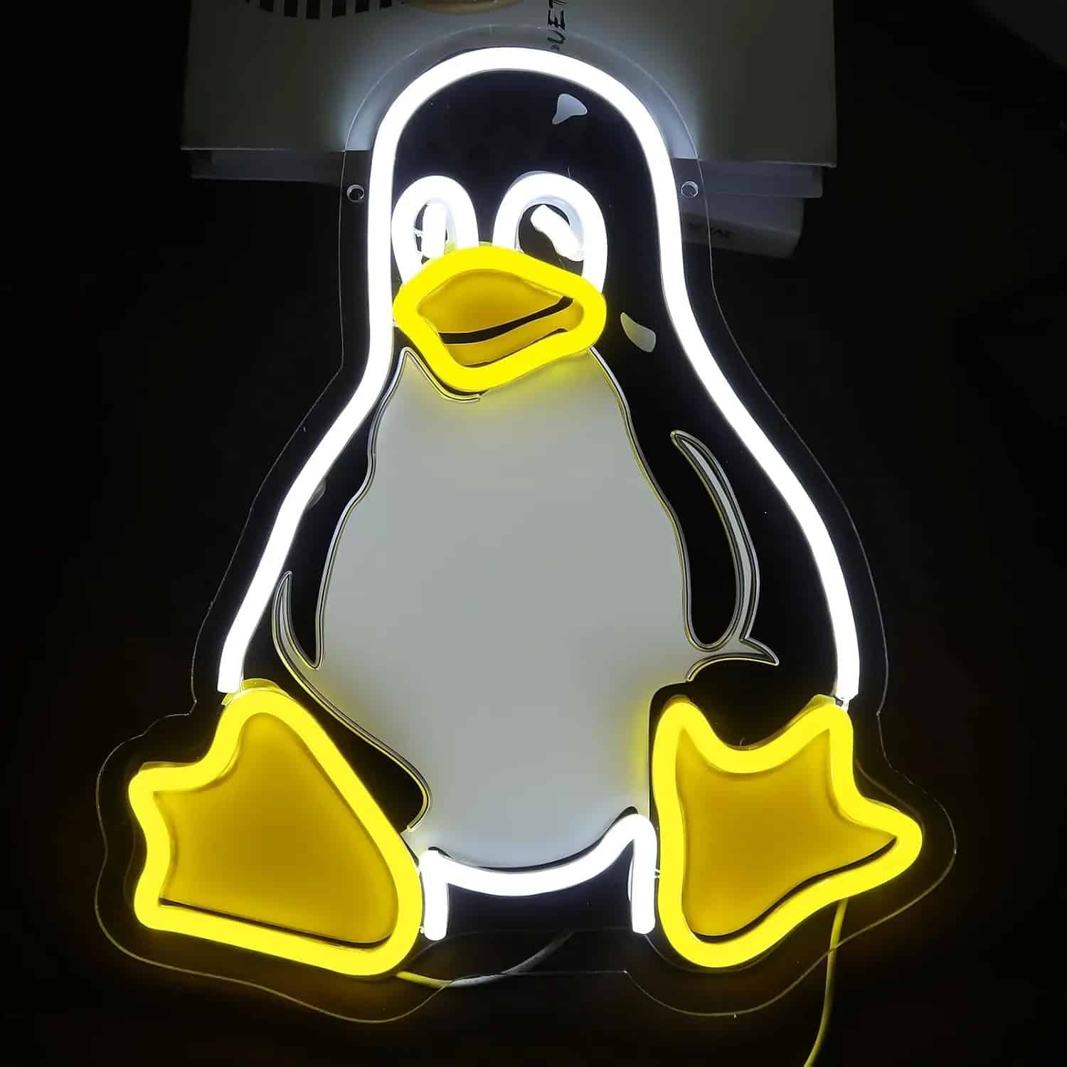 Neon LED Logo Linux